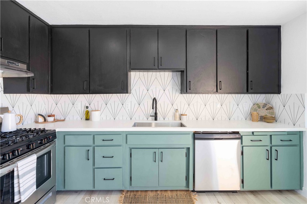 MLS #OC24223209 image #25