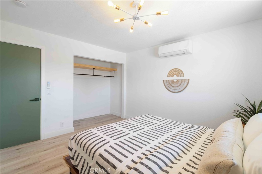 MLS #OC24223209 image #3