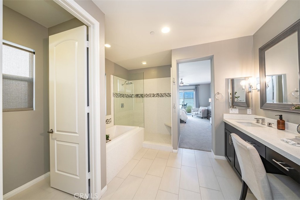 MLS #OC24236075 image #24