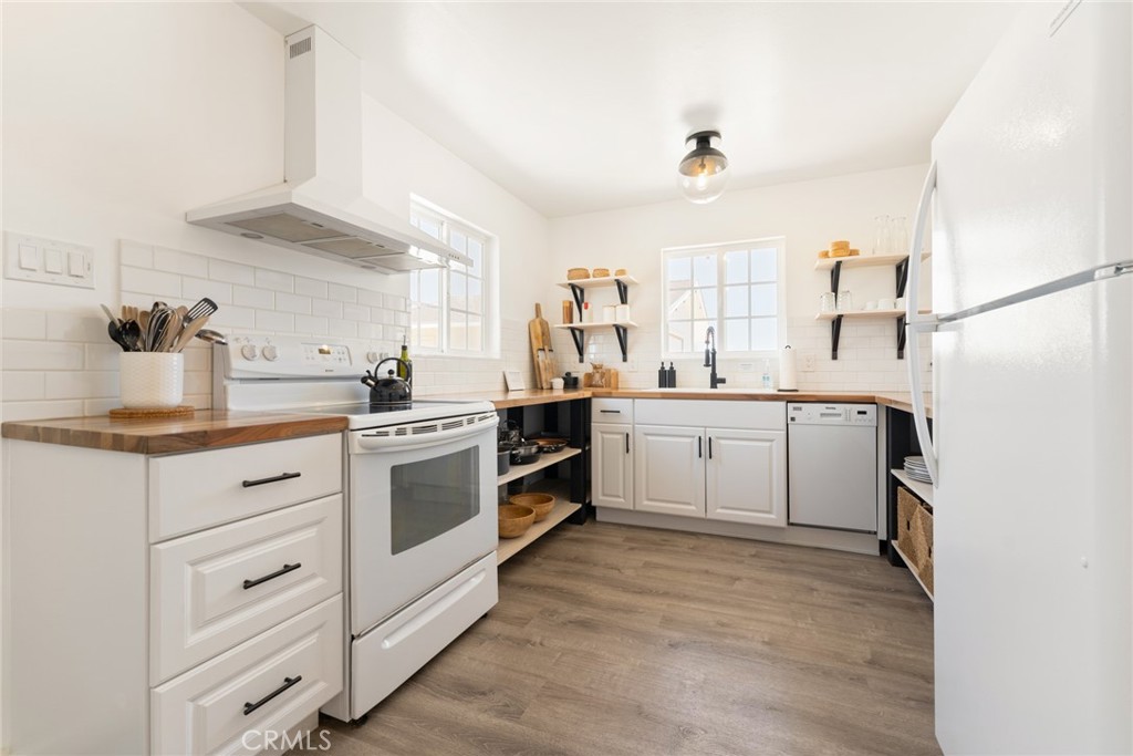 MLS #OC24238491 image #26