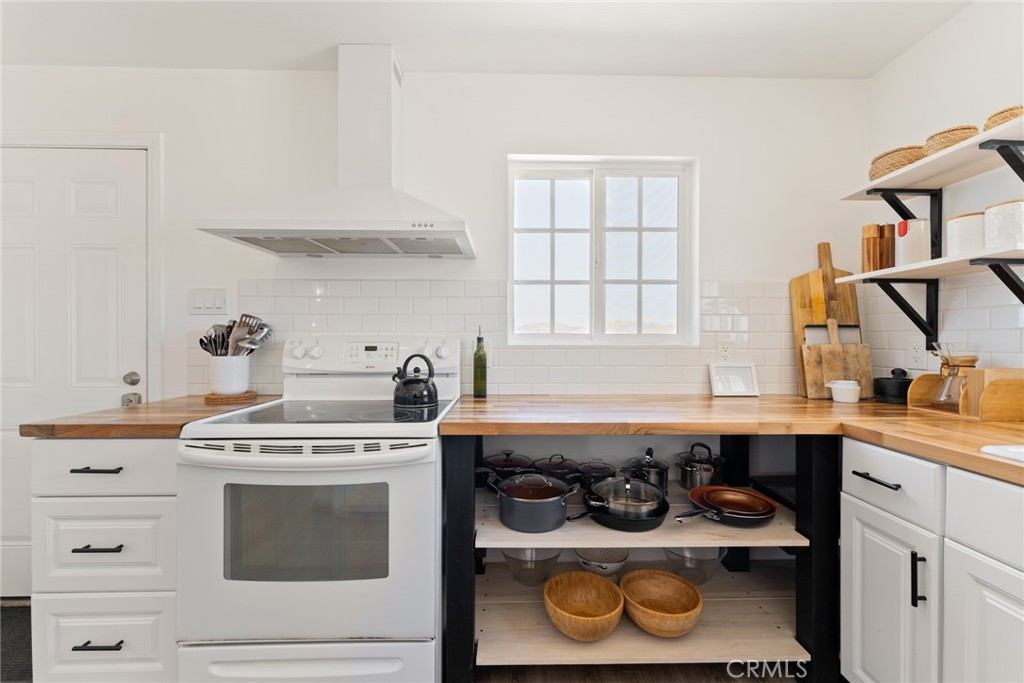 MLS #OC24238491 image #28