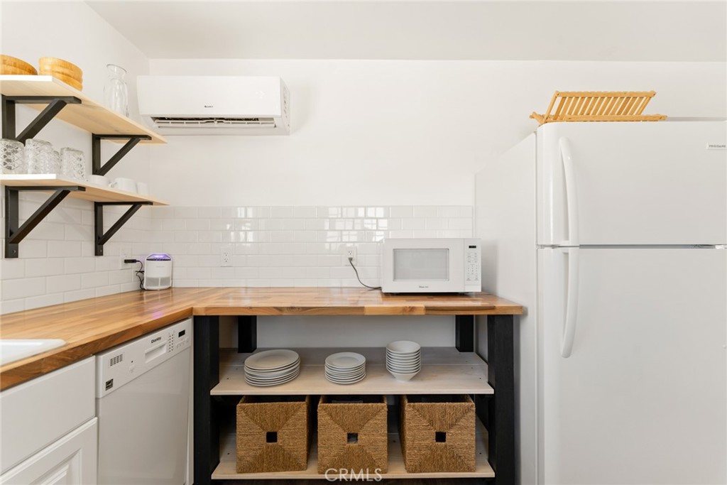 MLS #OC24238491 image #30