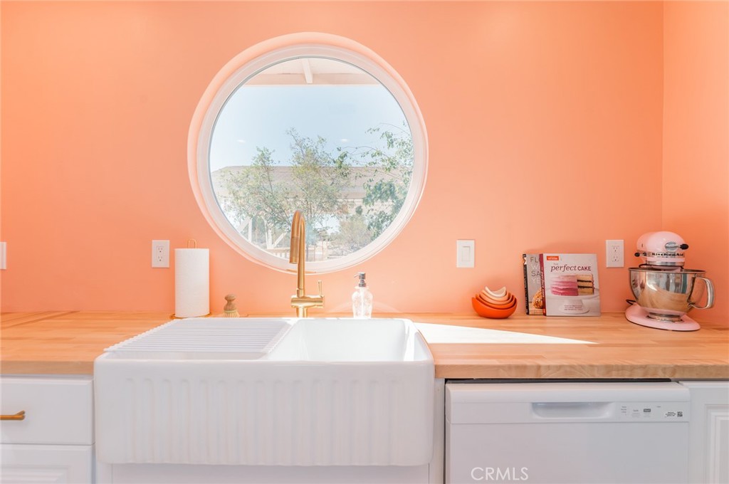 MLS #OC24238780 image #24