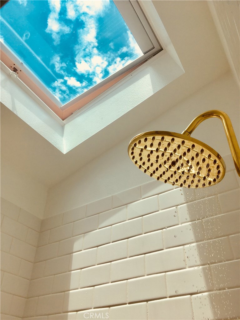 MLS #OC24240185 image #24