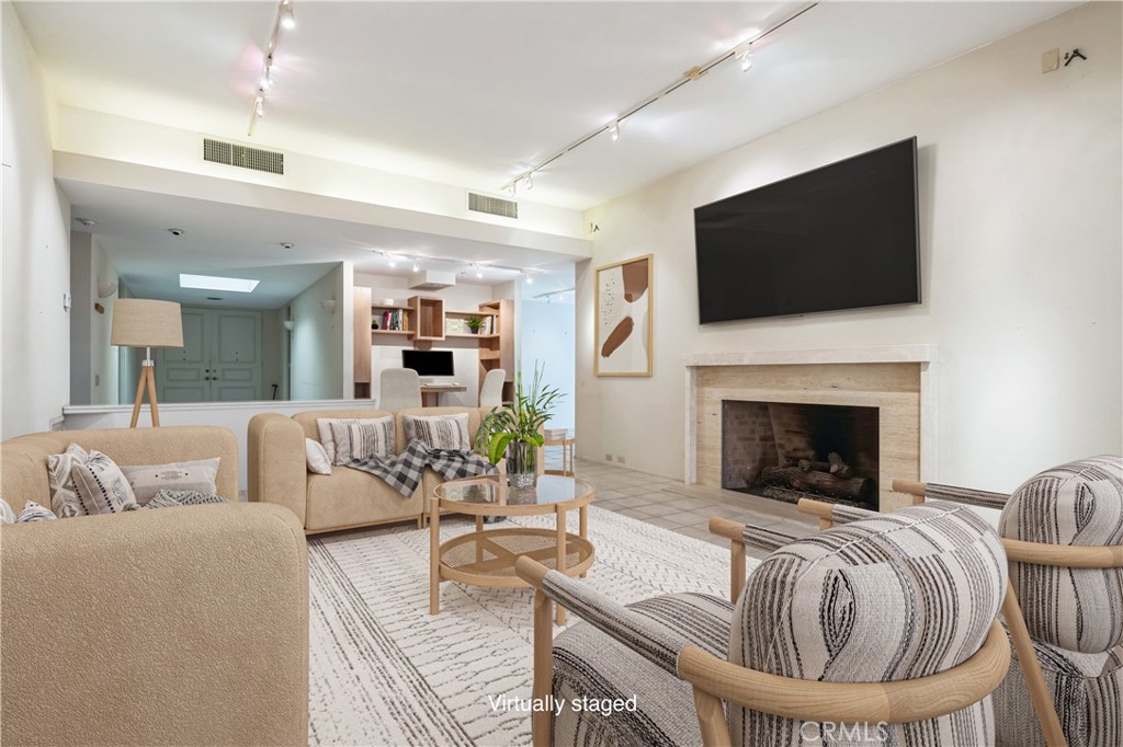 MLS #OC24252741 image #23