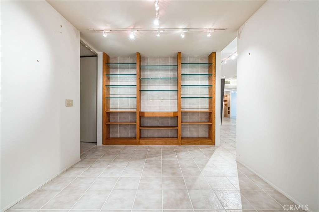 MLS #OC24252741 image #35