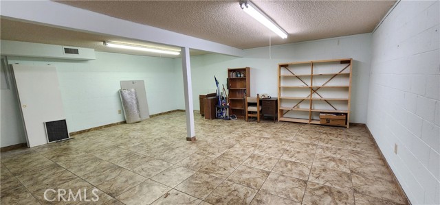 MLS #OC25014097 image #29