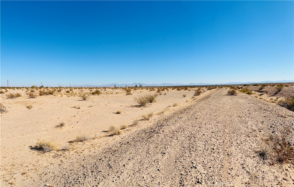 MLS #OC25020324 image #1