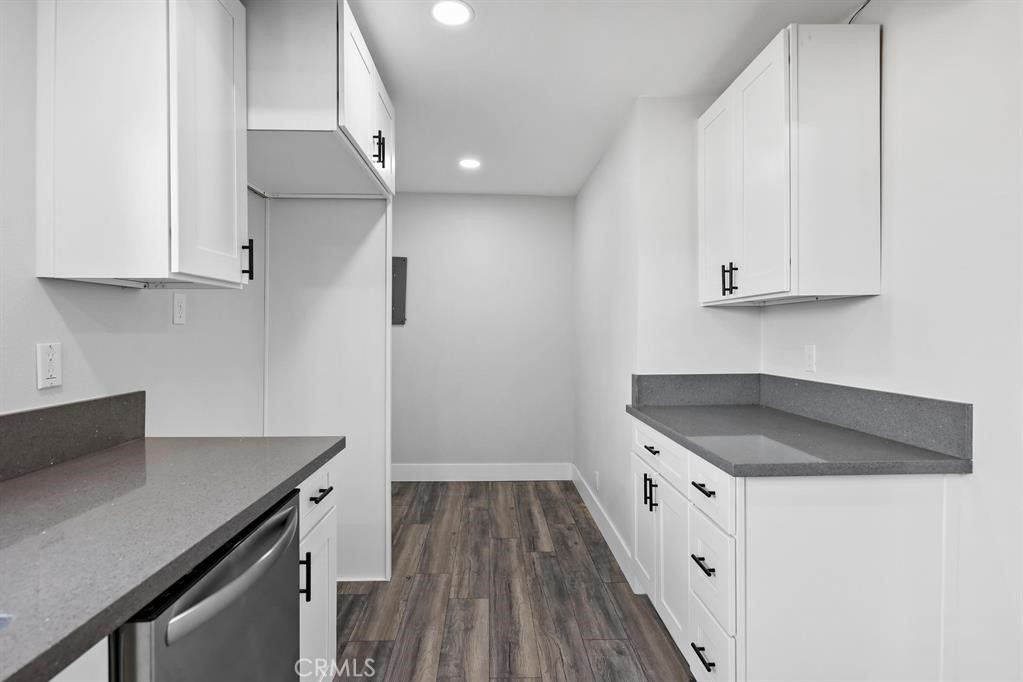 MLS #OC25020942 image #11