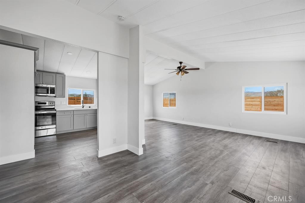 MLS #OC25020942 image #14