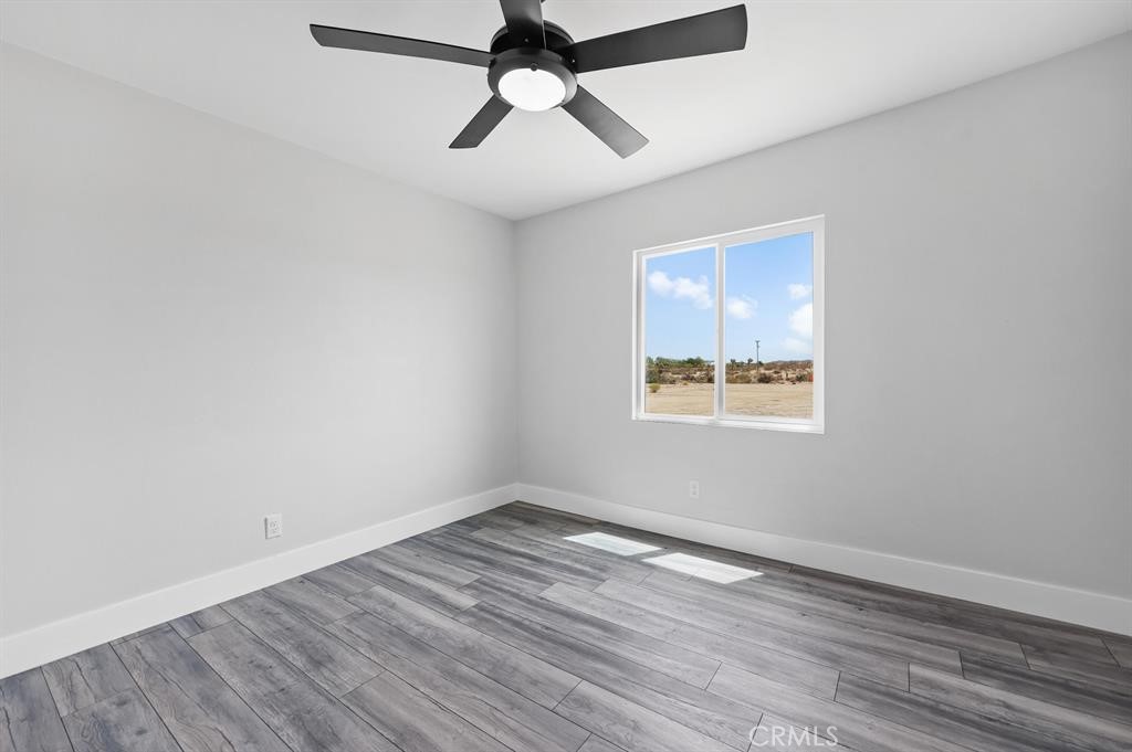 MLS #OC25020942 image #20