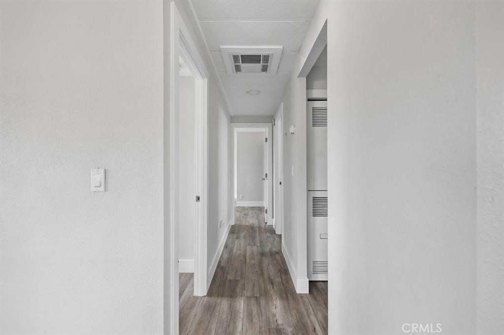 MLS #OC25020942 image #21