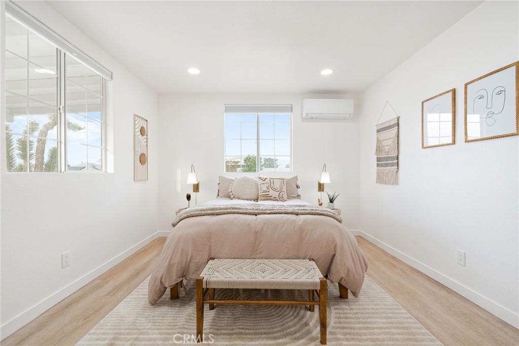 MLS #OC25020993 image #18