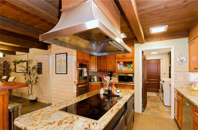 MLS #OC25038034 image #14