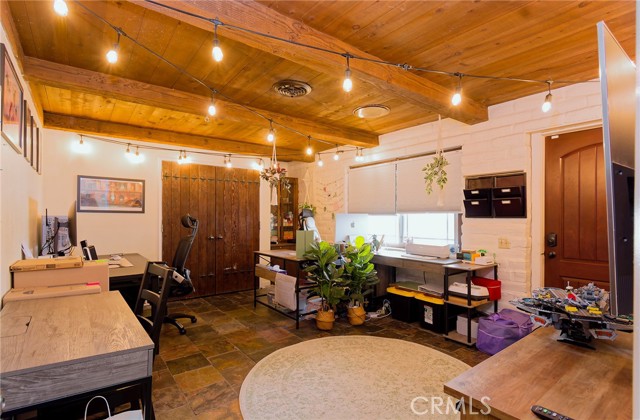 MLS #OC25038034 image #15