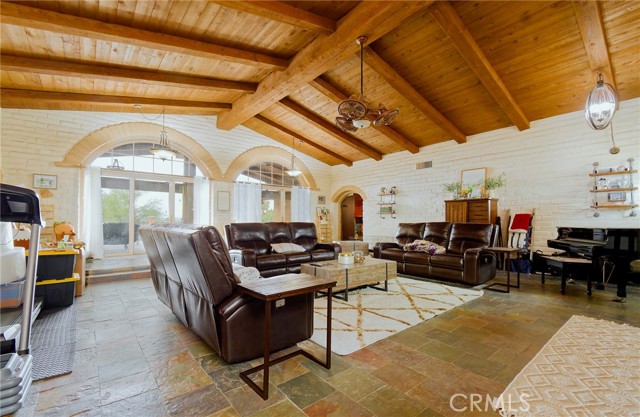 MLS #OC25038034 image #19