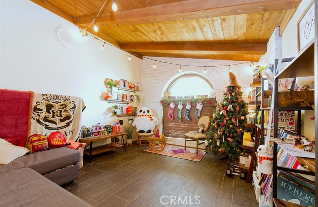 MLS #OC25038034 image #21