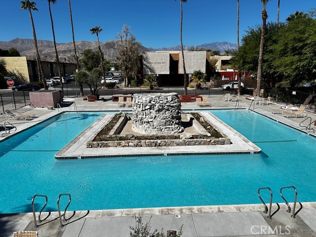 MLS #OC25044430 image #0