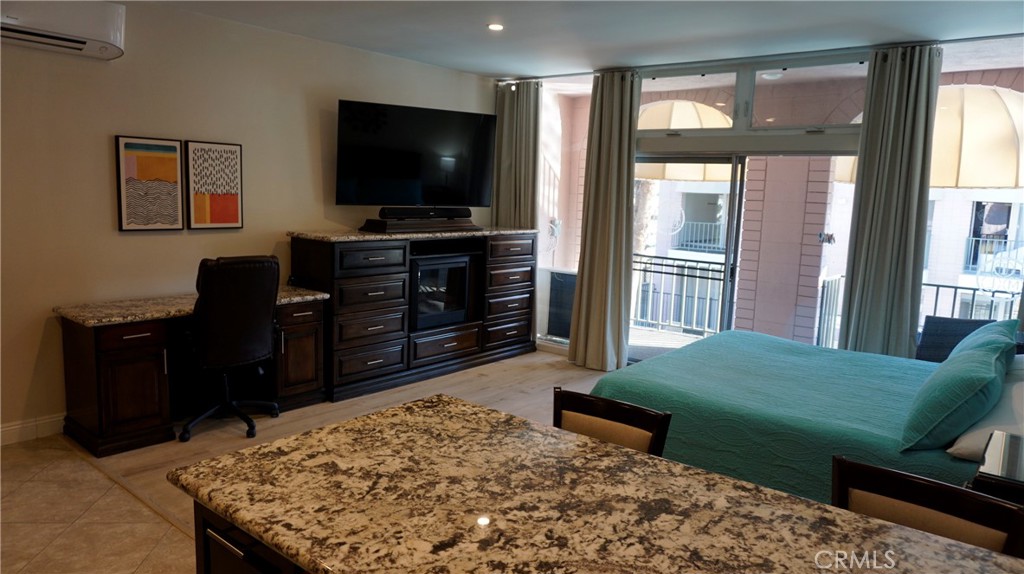 MLS #OC25044430 image #18