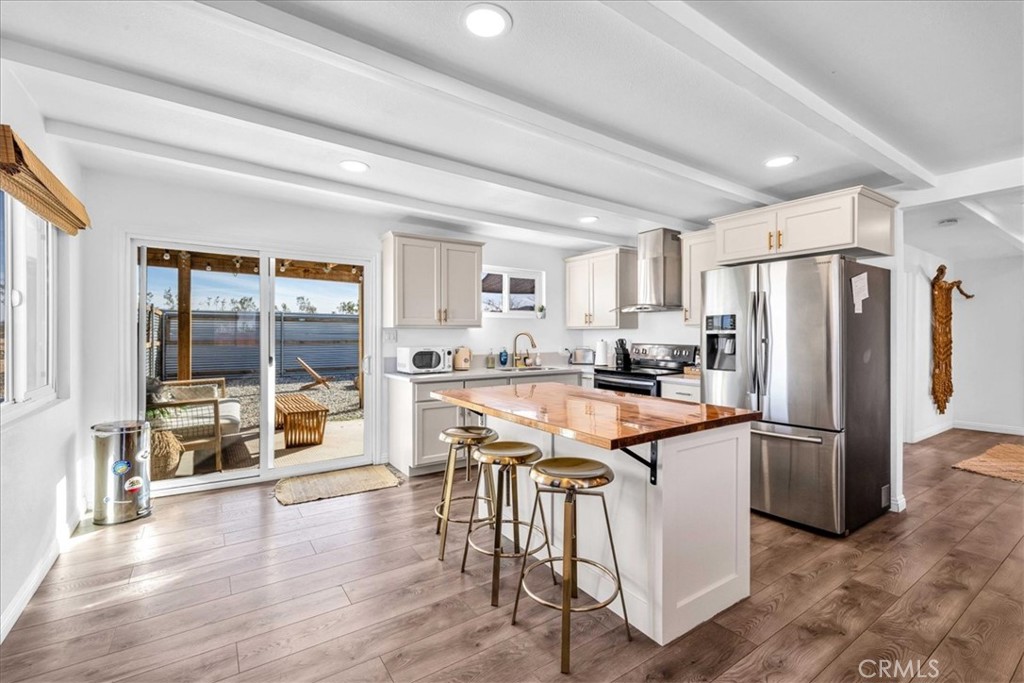 MLS #OC25049040 image #11