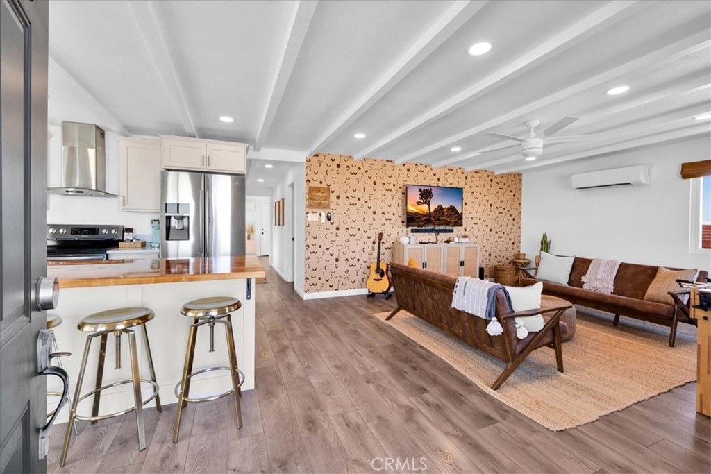 MLS #OC25049040 image #13