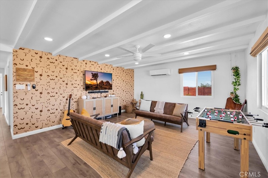 MLS #OC25049040 image #14