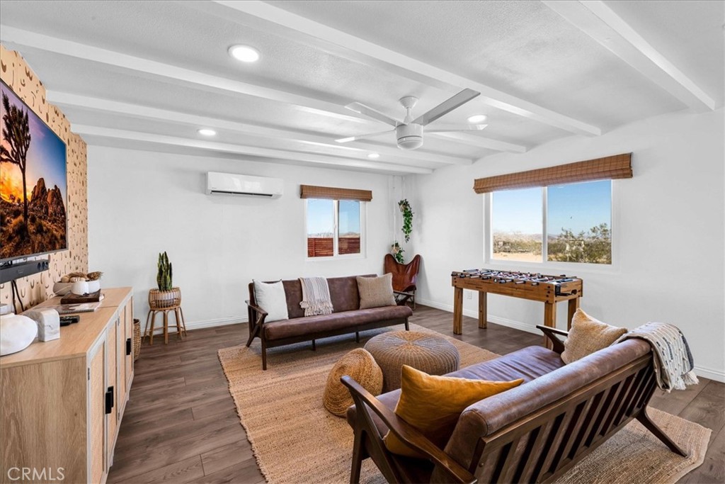 MLS #OC25049040 image #15