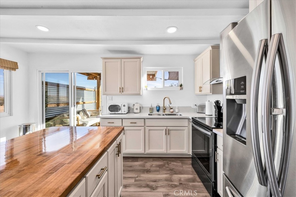 MLS #OC25049040 image #20