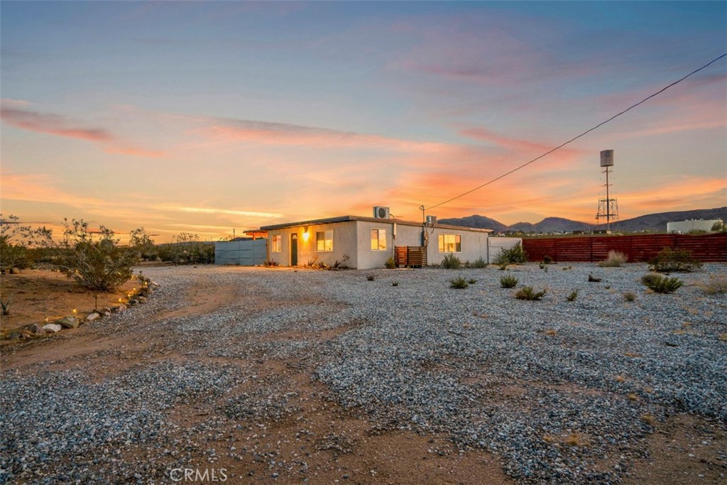 MLS #OC25049040 image #6