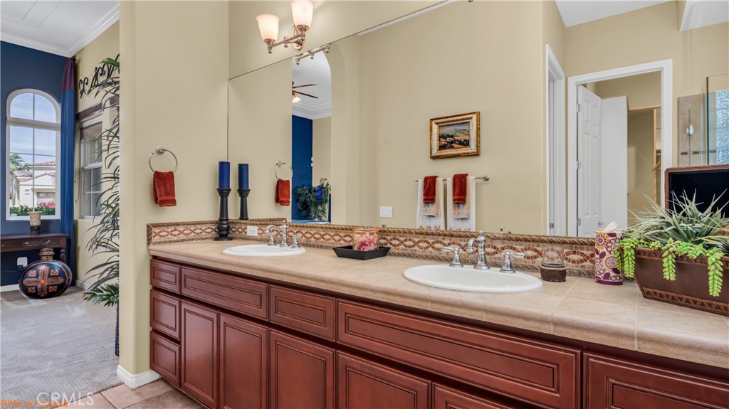 MLS #OC25051952 image #20