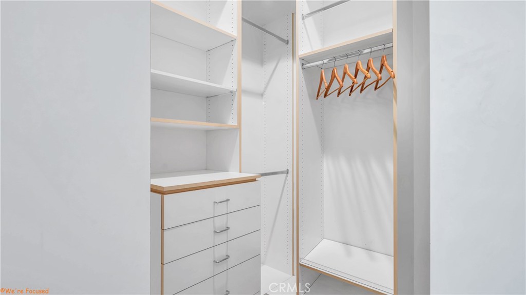 MLS #OC25051952 image #22