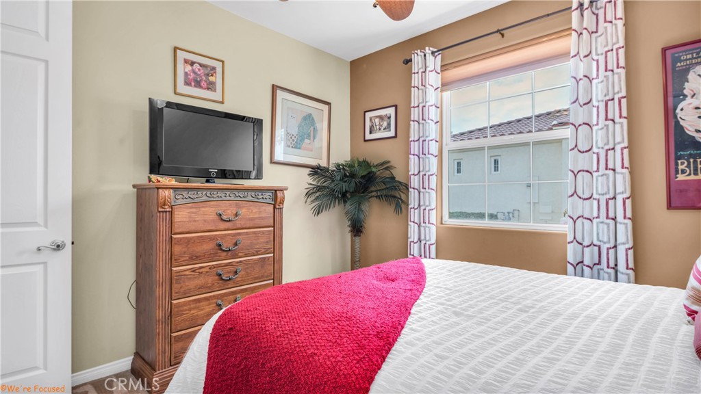 MLS #OC25051952 image #24