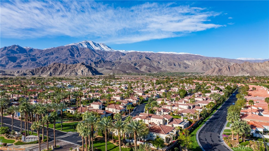 MLS #OC25051952 image #41