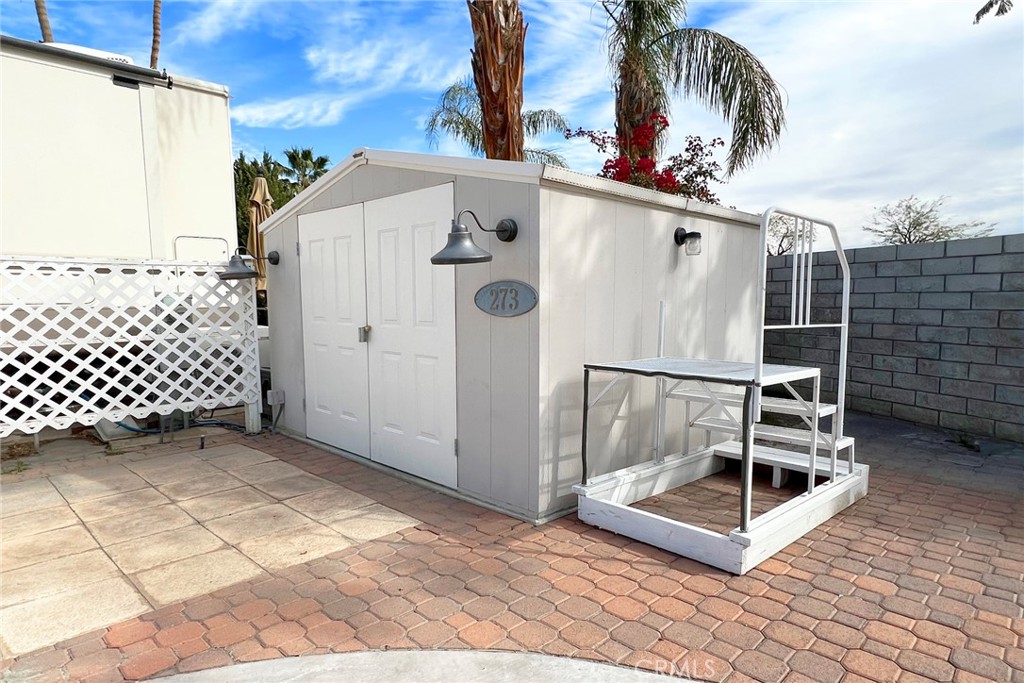 MLS #OC25058300 image #5