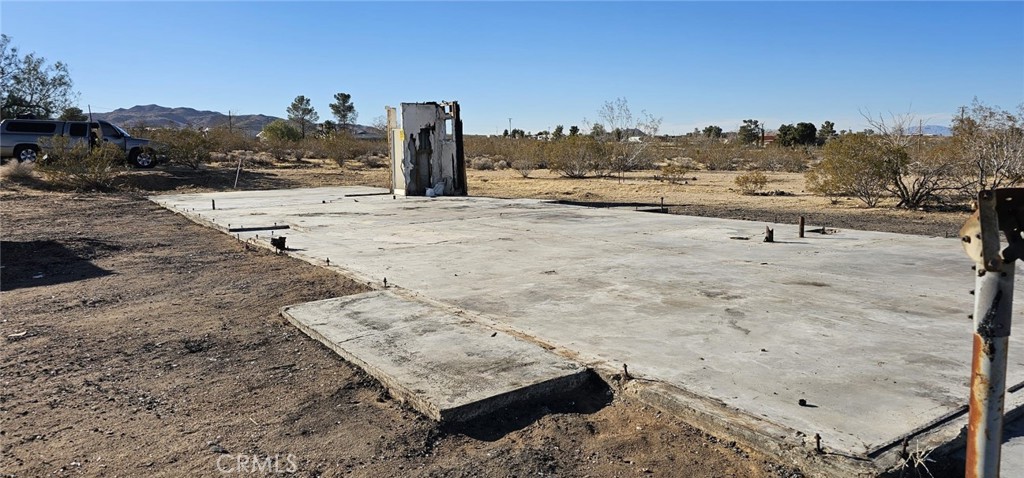 MLS #OC25058840 image #1