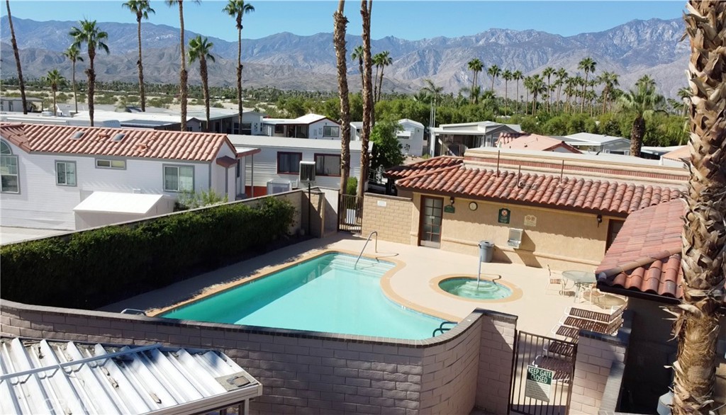 MLS #OC25068747 image #3