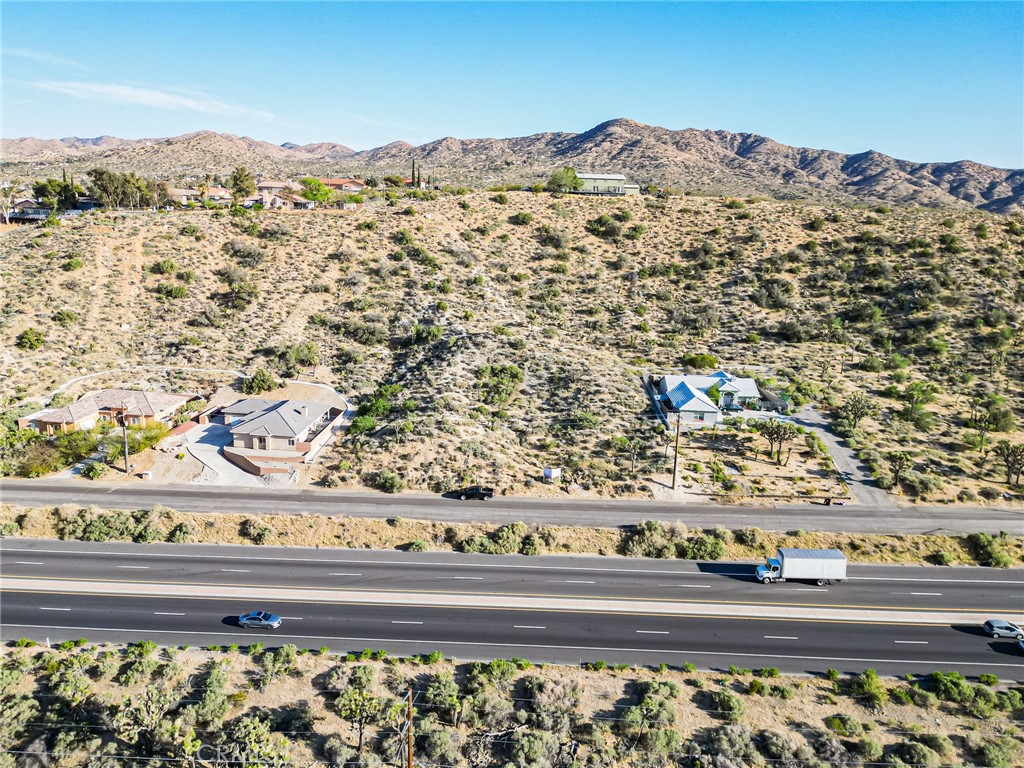 MLS #OC25098023 image #24