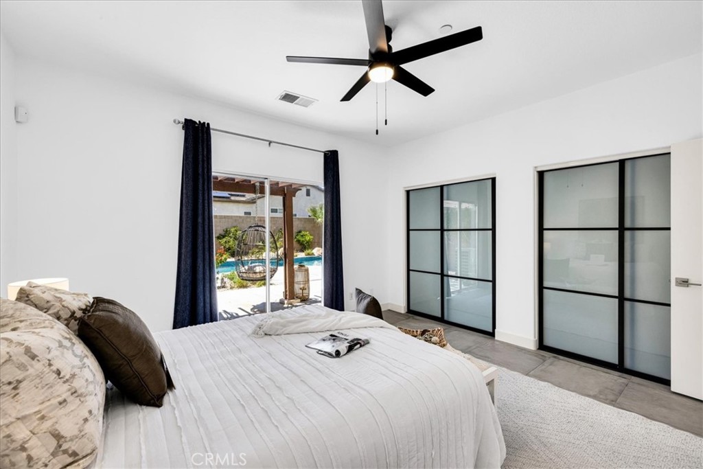 MLS #OC25102142 image #13