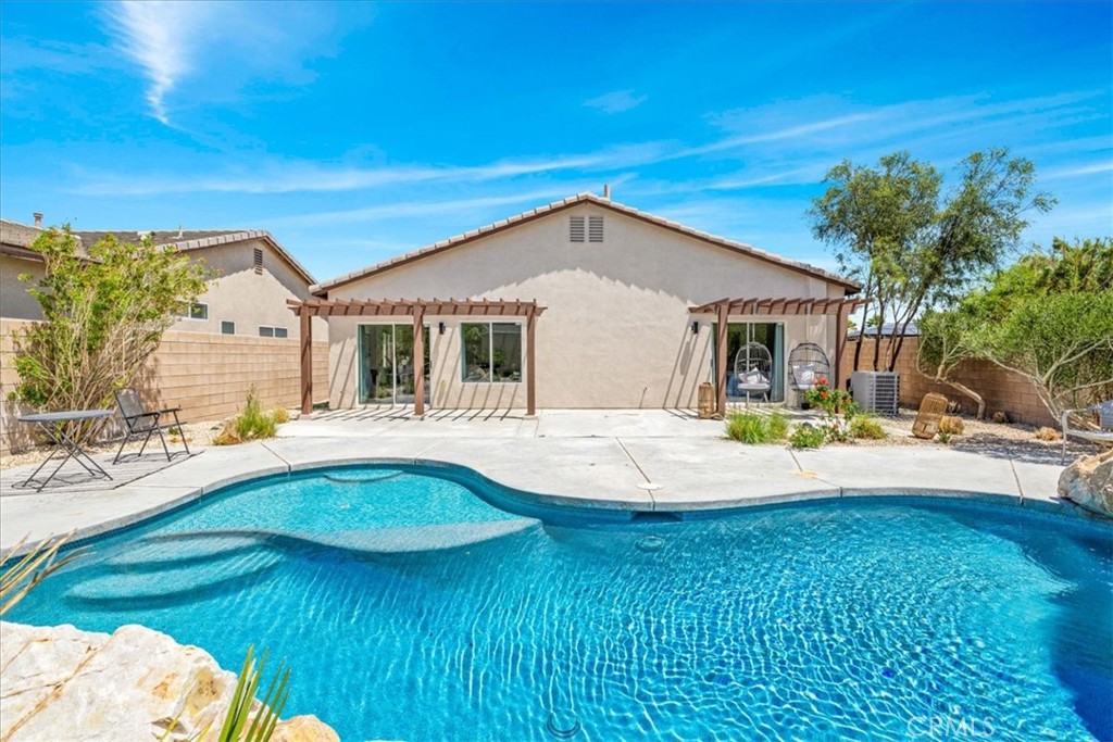 MLS #OC25102142 image #27