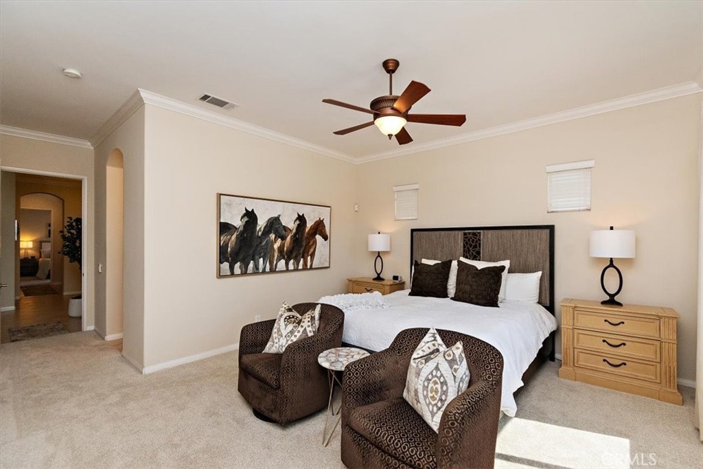 MLS #OC25102698 image #33