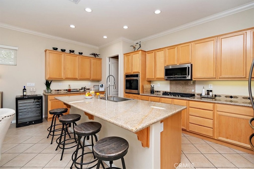 MLS #OC25102698 image #7