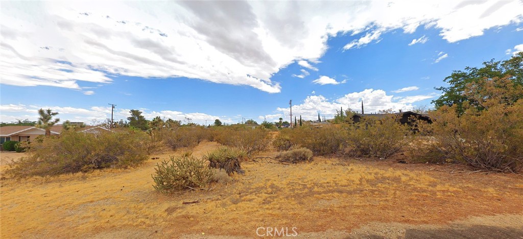 MLS #OC25111587 image #1