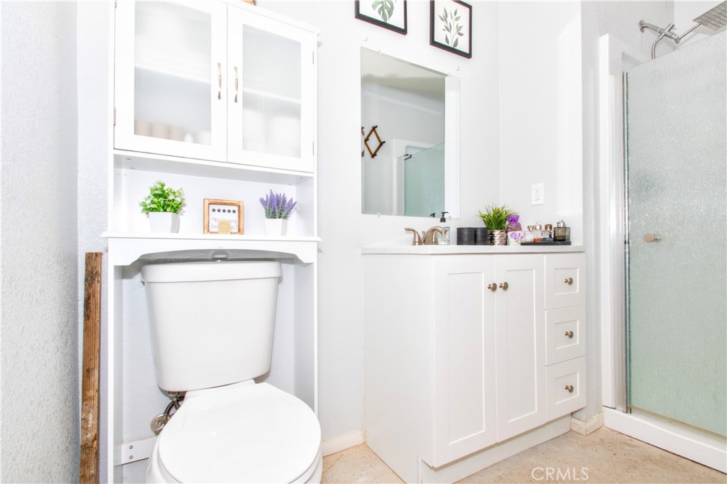 MLS #OC25112114 image #31