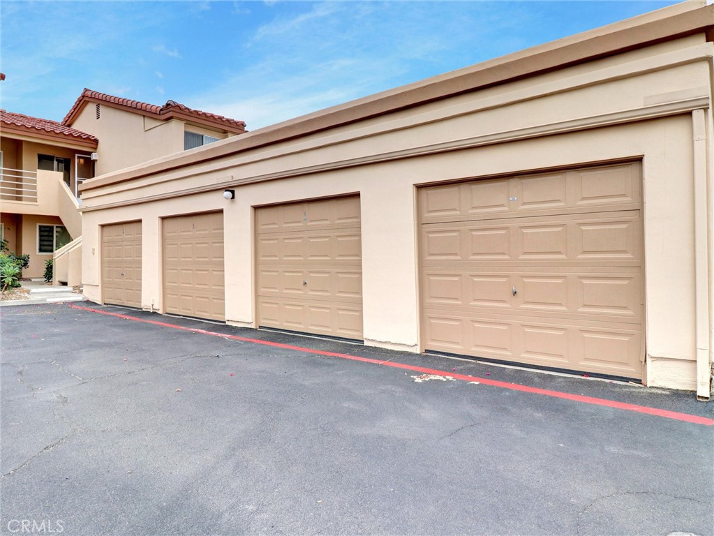 MLS #OC25115802 image #25