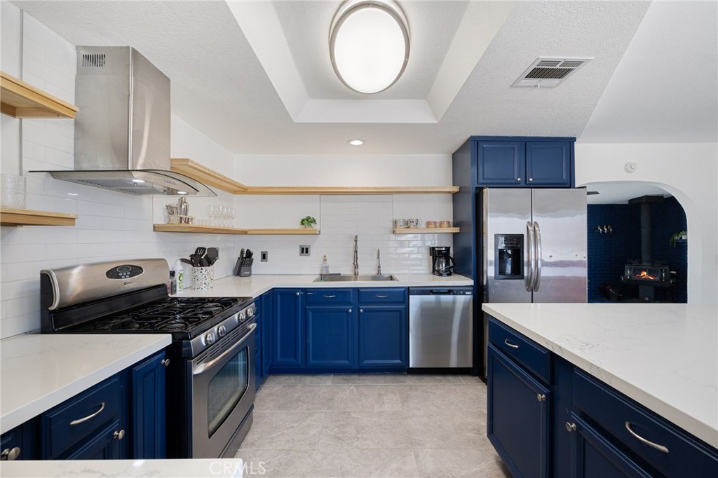 MLS #OC25125165 image #3