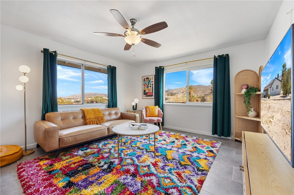 MLS #OC25125165 image #4