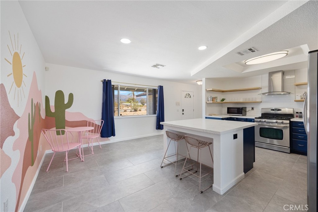 MLS #OC25125165 image #8