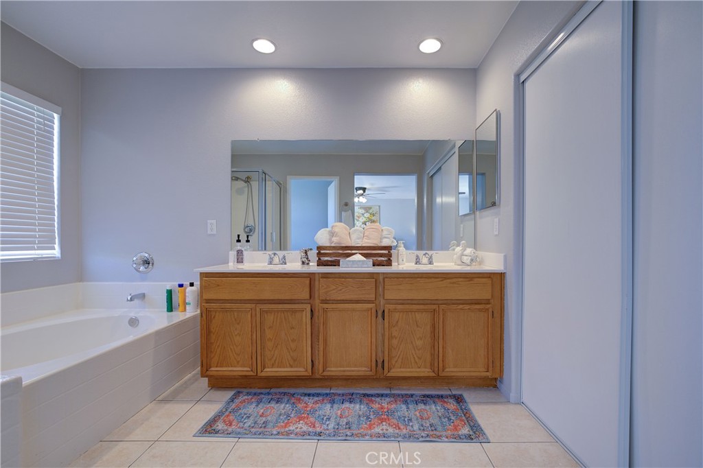 MLS #OC25129680 image #22