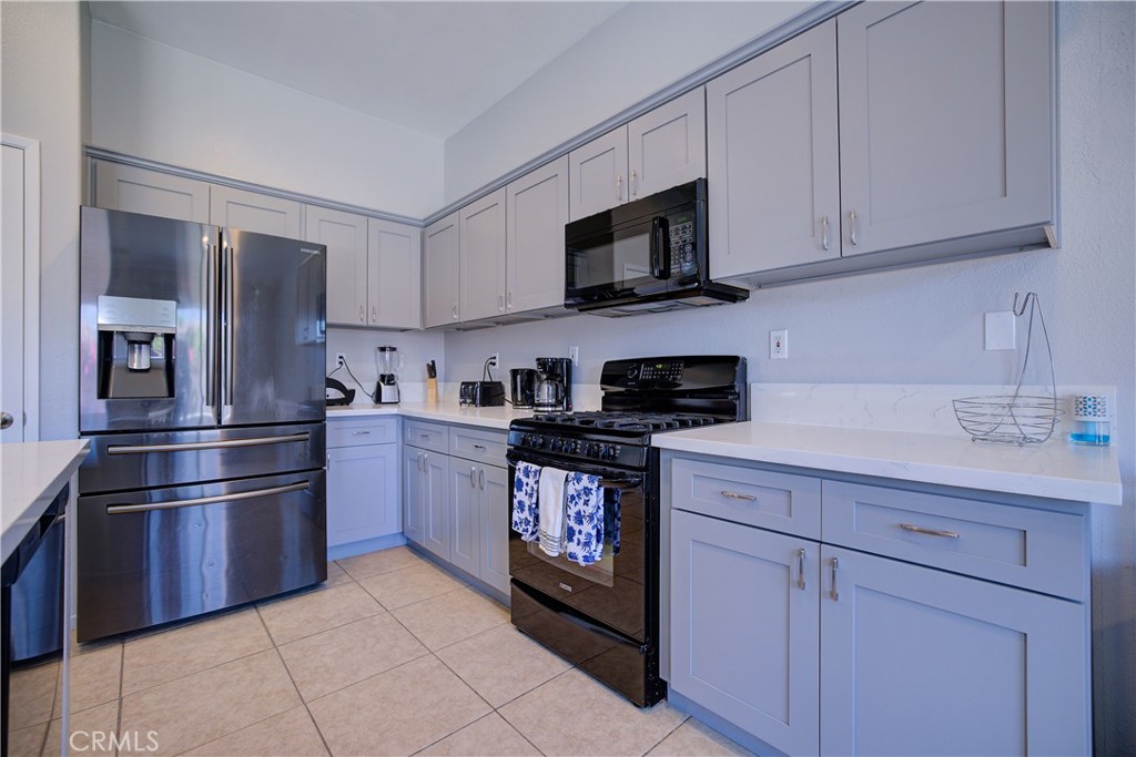 MLS #OC25129680 image #4