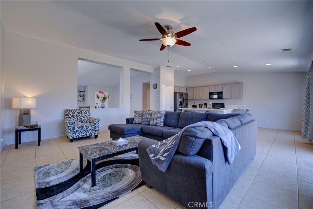 MLS #OC25129680 image #9